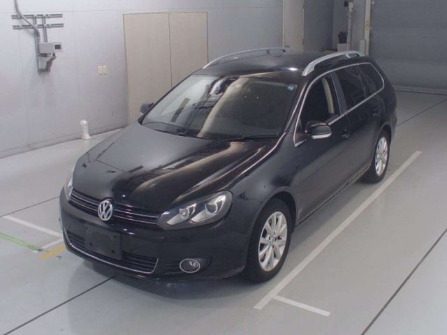 10110 Volkswagen Golf variant 1KCTH 2013 г. (CAA Chubu)